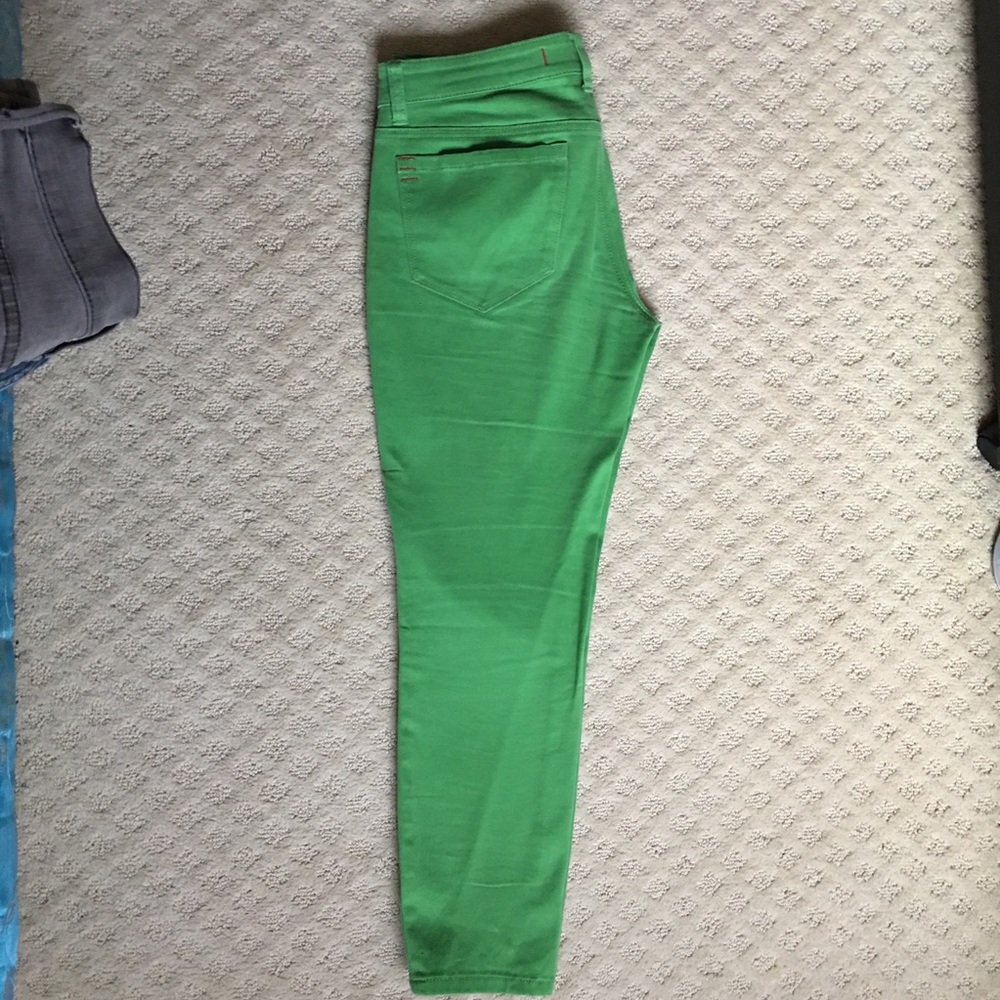 BDG grazer pants in green